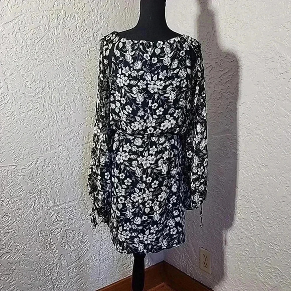TOPSHOP SHORT DRESS 👗 NWOT - Picture 7 of 11